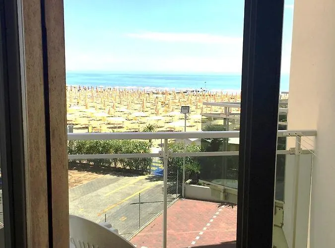 Nizza Frontemare Superior 3 Stelle 3*