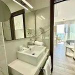 Nizza Frontemare Superior 3 Stelle Hotel 3*