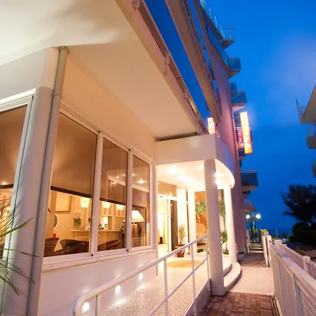 Hotell Nizza Frontemare Superior 3 Stelle Lido di Jesolo