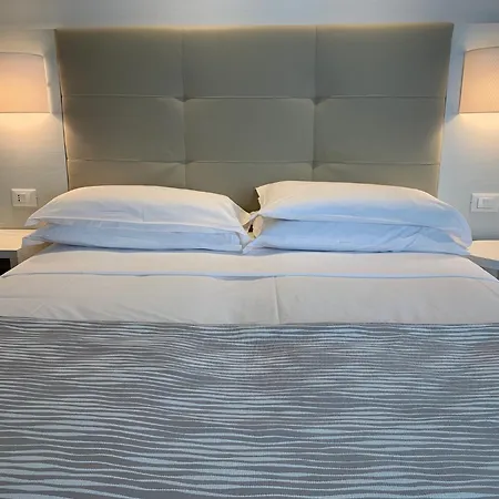 Nizza Frontemare Hotel 3*