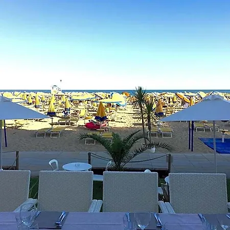 Nizza Frontemare Superior 3 Stelle Hotel