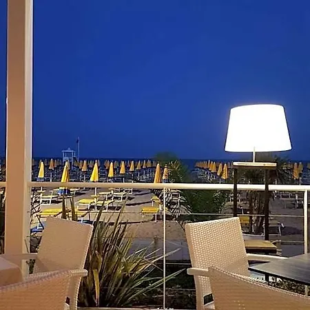 Nizza Frontemare Superior 3 Stelle 3* לידו די ג'סולו