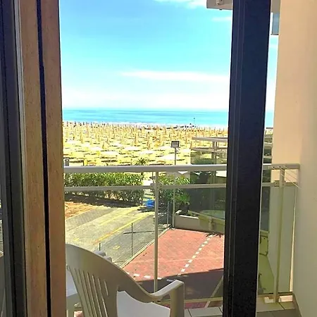 Hotel Nizza Frontemare Superior 3 Stelle 3*