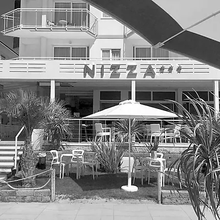 Hotel Nizza Frontemare Superior 3 Stelle Lido di Jesolo