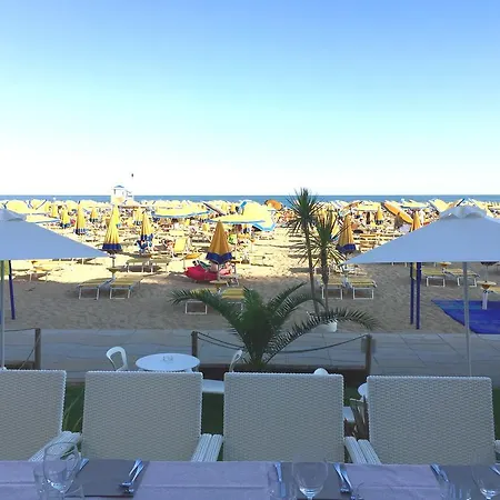 Hotel Nizza Frontemare Superior 3 Stelle Lido di Jesolo