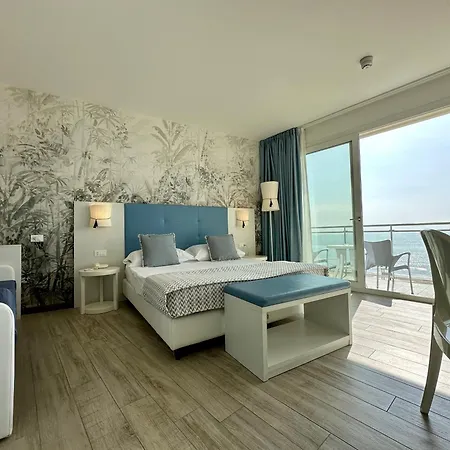 Nizza Frontemare Superior 3 Stelle Otel Lido di Jesolo
