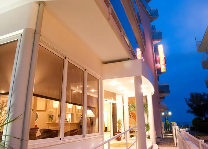 Hotel Nizza Frontemare Superior 3 Stelle Lido di Jesolo